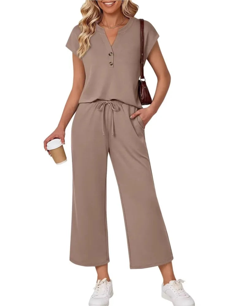 Women’s Lightweight Utility Two-Piece Set – Short Sleeve Top & Cropped Pants