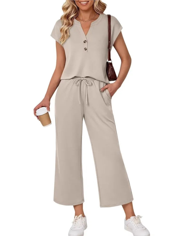 Women’s Lightweight Utility Two-Piece Set – Short Sleeve Top & Cropped Pants